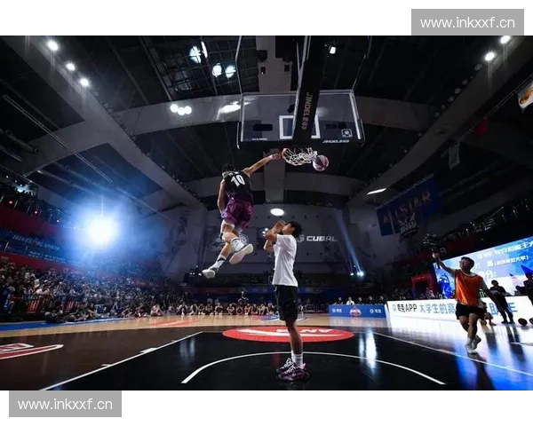 CBA全明星赛场空中对决揭幕中国篮坛新生代劲爆扣篮风暴