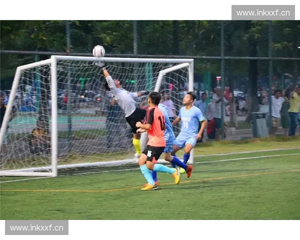 北京耐克足球联赛：激烈对抗与青春风暴共舞的足球盛宴